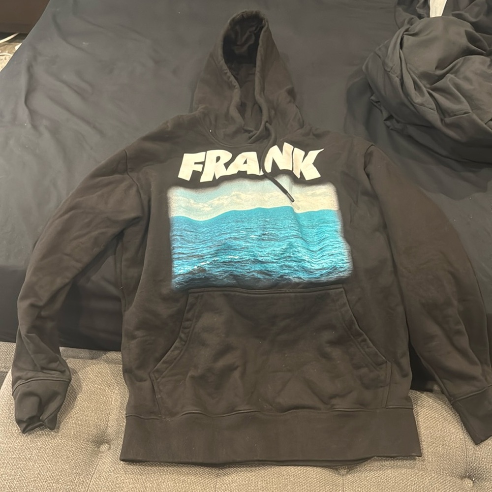 Secret club market hoodie with Frank Ocean. Size Large.